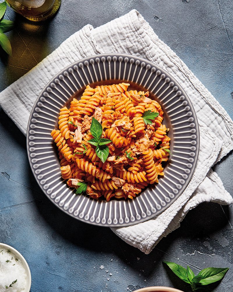 Fusilli with tuna
